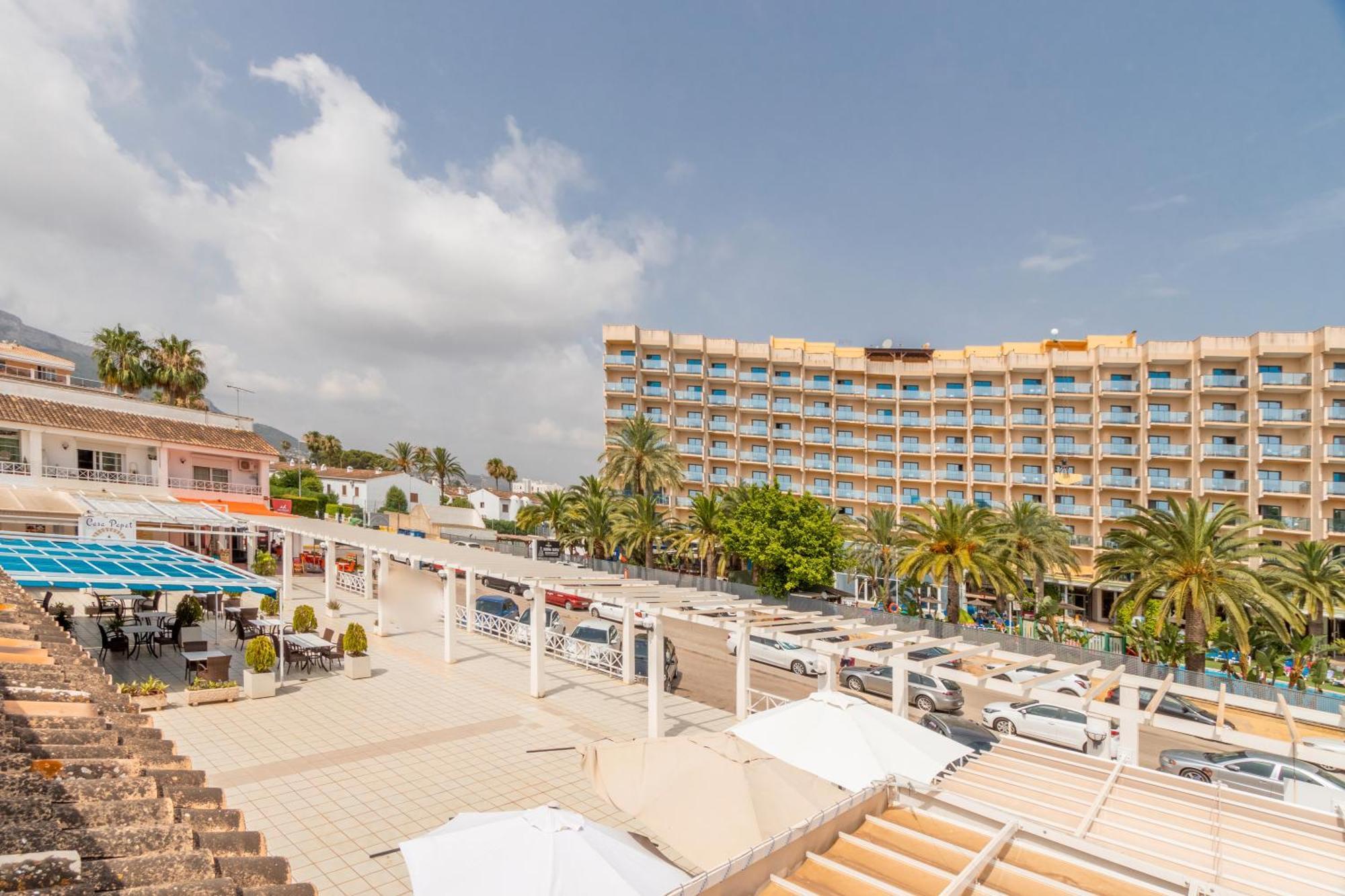 Penthouse Next To The Denia Marina Apartment Bagian luar foto